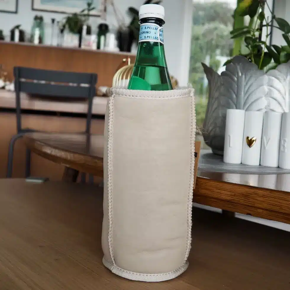 Rafraîchisseur De Bouteille En Peau De Mouton Naturel KYWIE - Pour Bouteilles Jusqu'à 0,75 L, Beige